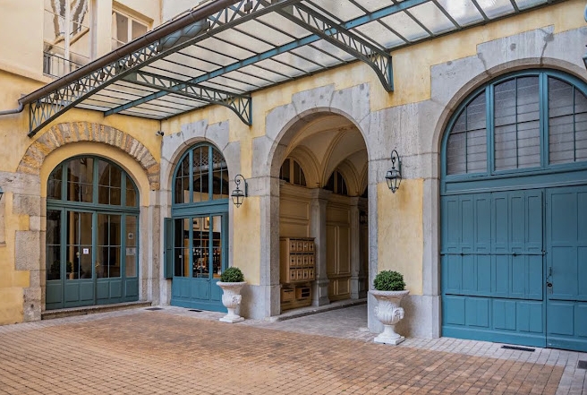 cour intérieur du centre esthétique Roosevelt, le 46 à Lyon